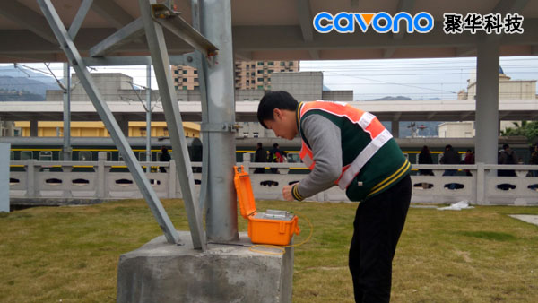 光纖光柵應(yīng)變監(jiān)測鐵路塔基